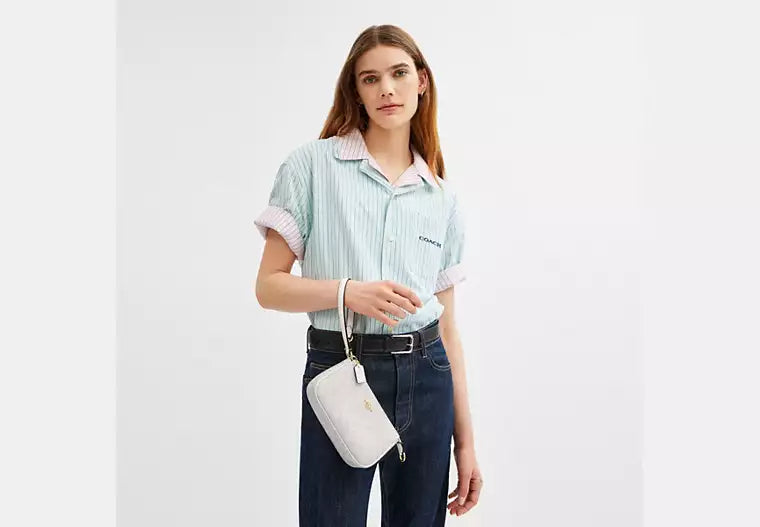 Nolita 19 In Signature Canvas