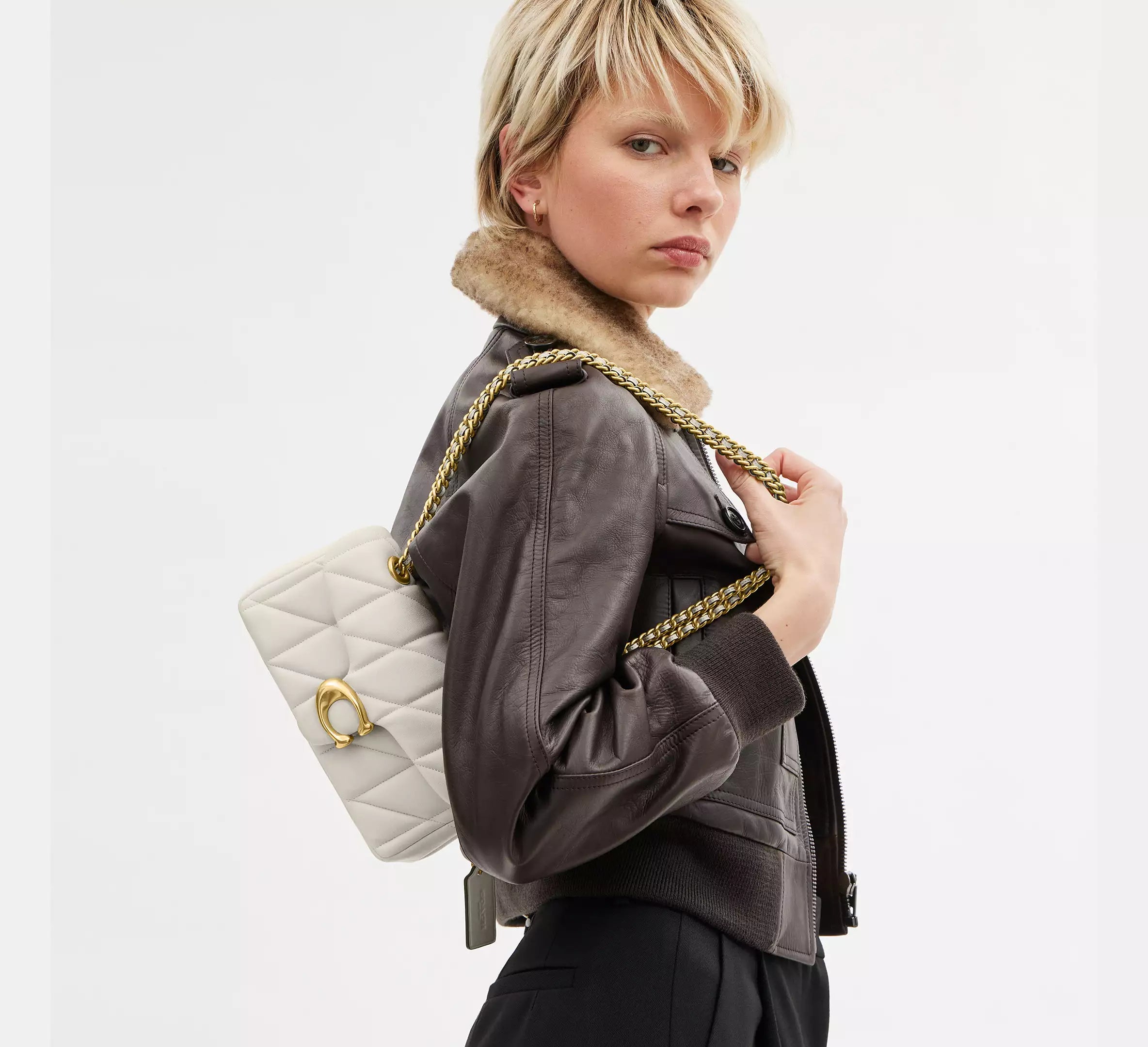 Tabby Shoulder Bag 20 With Pillow Quilting